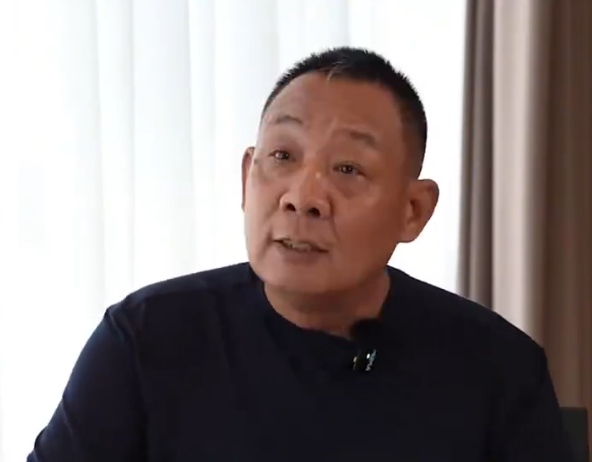 于东来称享受生活很重要:要让员工有精力看电影喝咖啡