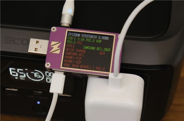 苹果40W动态电源适配器实测:峰值60W 能跑18分钟