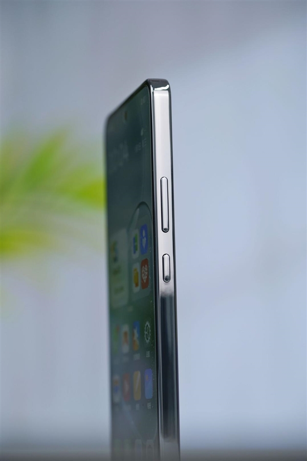 满级防尘防水仅1499元!OPPO K13s图赏