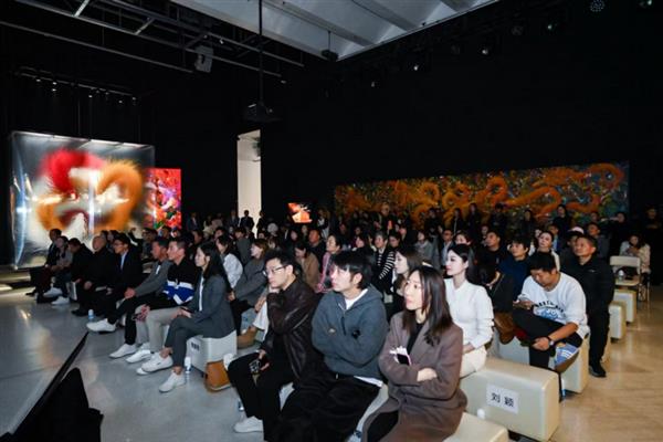 首个双城冠名城市地标!北京、重庆华熙LIVE场馆正式升级为「华熙生物·润百颜ECM中心」