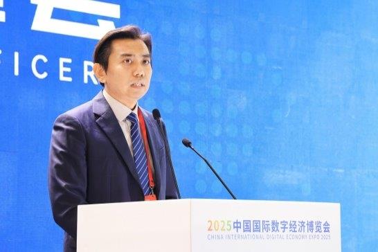 人工智能产业决胜与 Data&AI 数据基础设施建设——科杰科技于洋中国国际数字经济博览会主题演讲