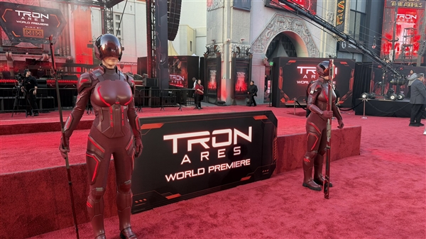 《铁血战士:杀戮之地》票房走高