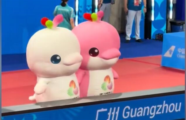 搞气氛这块还得看大学生:2950名大学生志愿者被赞“最强氛围组”