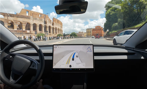 特斯拉上海招人测FSD:会开赛车加分