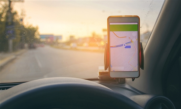 南京网约车新规实施:每笔订单需公布乘客车费司机实际收入、抽成