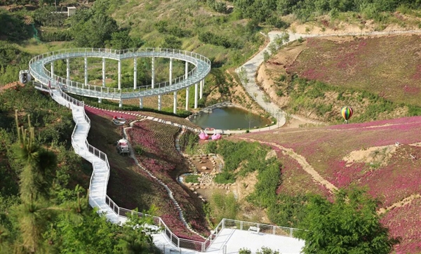 最有爱的城市在山东!连高铁站都“会比心”