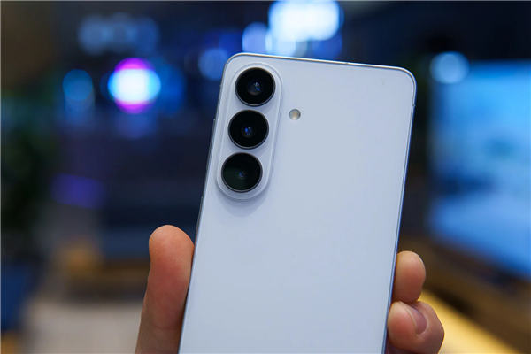 全球首发2nm芯片!三星GalaxyS26/S26+发布:6200元起