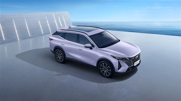 燃油车不死奇瑞瑞虎7L官图发布:大嘴很精神