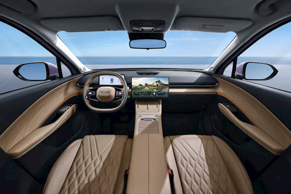 燃油车不死奇瑞瑞虎7L官图发布:大嘴很精神