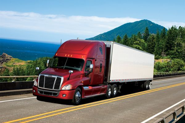 到点下班、工作涨四成!车企员工跳槽造卡车明智吗?