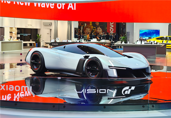 今年的MWC手机厂商们都开始“不务正业”了