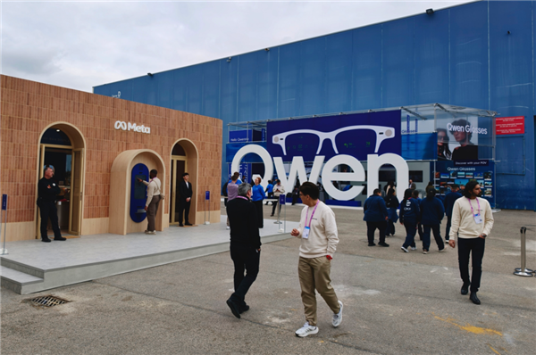 今年的MWC手机厂商们都开始“不务正业”了