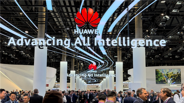 今年的MWC手机厂商们都开始“不务正业”了