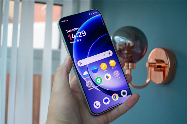 OPPO宣布老机型调价手机全面进入涨价时代