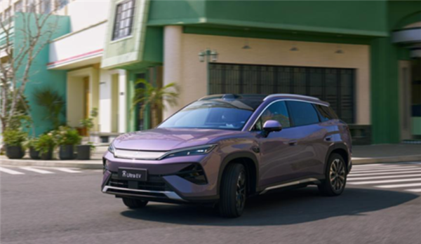 油价高企引爆需求!欧洲疯抢中国插混:2月销量同比暴涨313%