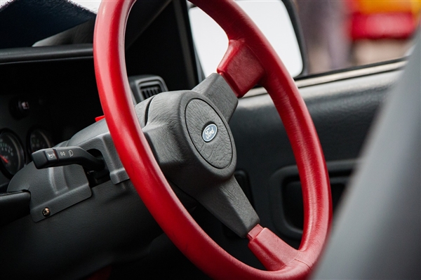 手机、电脑天塌了!美光:每辆汽车将需要300GB内存或将引发新一轮短缺