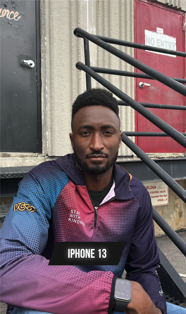 看懵了!初代iPhone到iPhone17自拍对比网友吐槽几乎一样