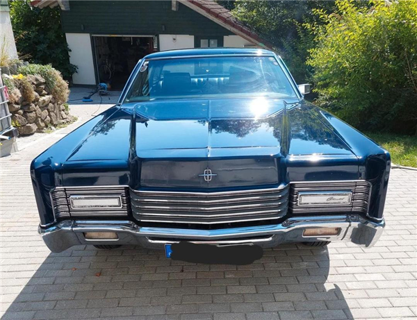 油价再这么涨下去恐怕全世界都要买电车了