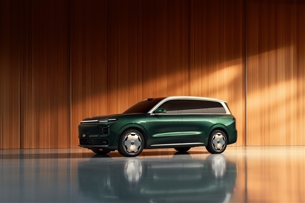 8万级带激光雷达的A10太火爆!零跑周末两天大定9000台