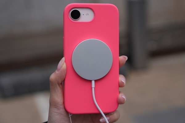 iPhone17e:基础版不基础