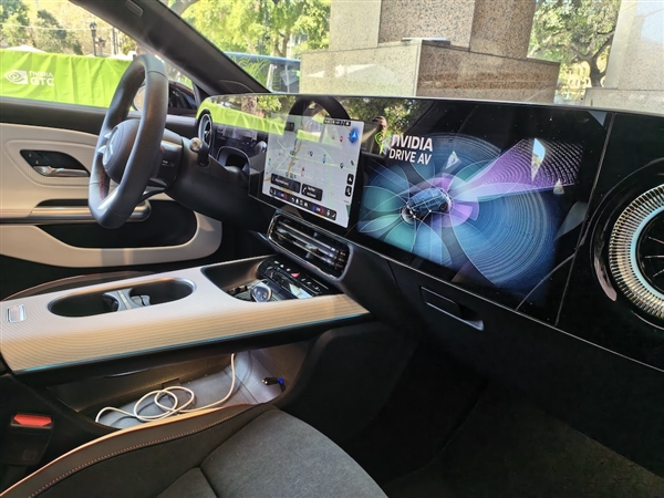 英伟达的智驾野心藏不住了