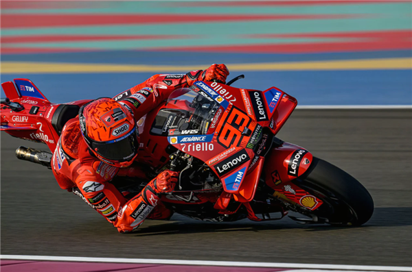 初中学历的湖南修车工造了台碾压雅马哈的国产赛车