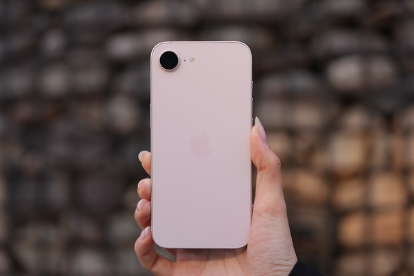 iPhone17e:基础版不基础