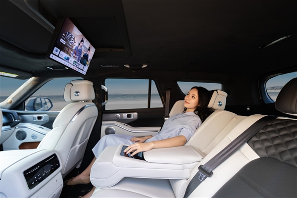 43.80万起全域豪华SUV新旗舰全新坦克700正式开启预售