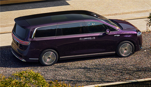 鸿蒙智行首款MPV智界V9座椅功能首次公开:灵活多变一车多用