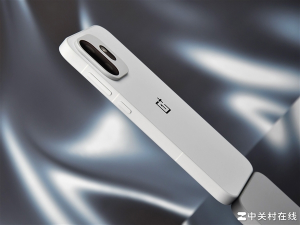 小屏手机能塞多大电池:一加15T给出了终极答案