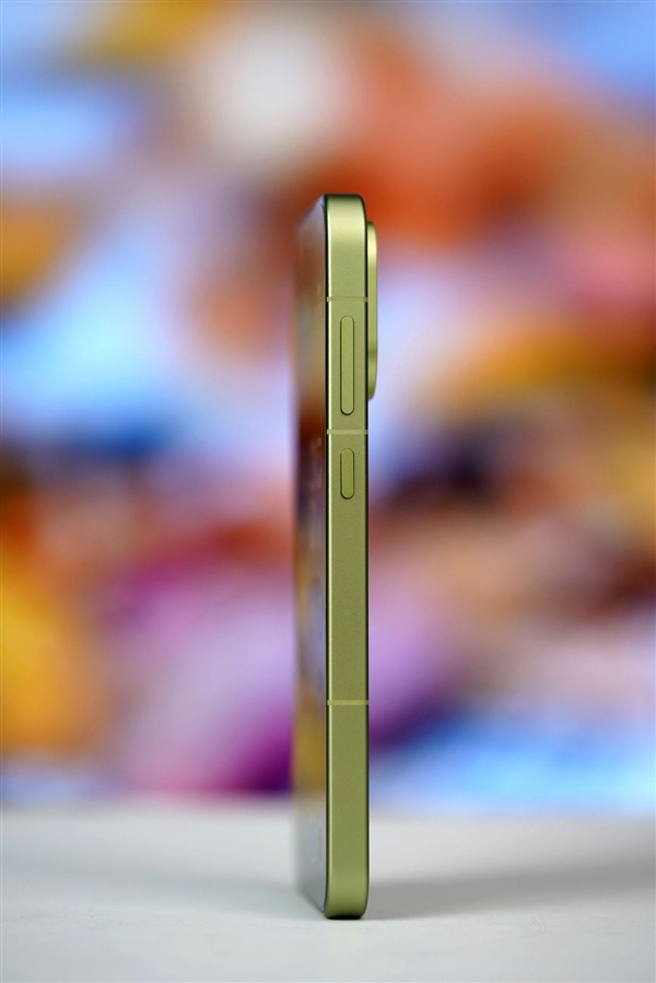 最强小屏旗舰!一加15T图赏