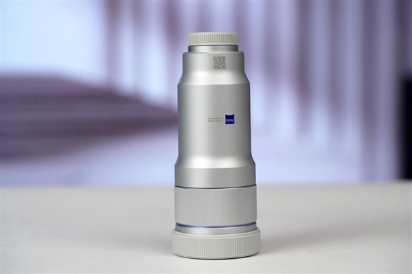 400mm增距镜、直出2亿像素!vivoX300Ultra摄影师套装图赏