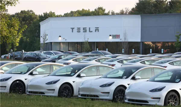 电车明星也卖不动了!特斯拉第一季度库存车数量创纪录新高