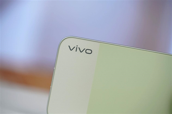 蔡司2亿像素超级主摄!vivoX300s胶片绿图赏