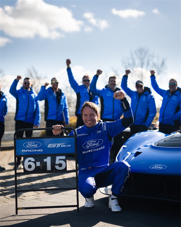 比小米SU7Ultra原型车还快!纽北赛道最速燃油车诞生