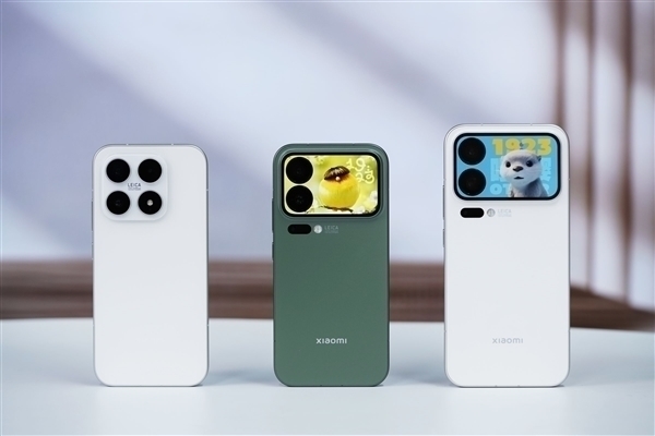 9月登场!小米18Pro/ProMax继续搭载背屏