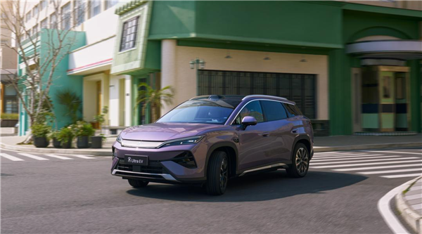 比亚迪又一爆款车!宋UltraEV上市一周累计订单37216台