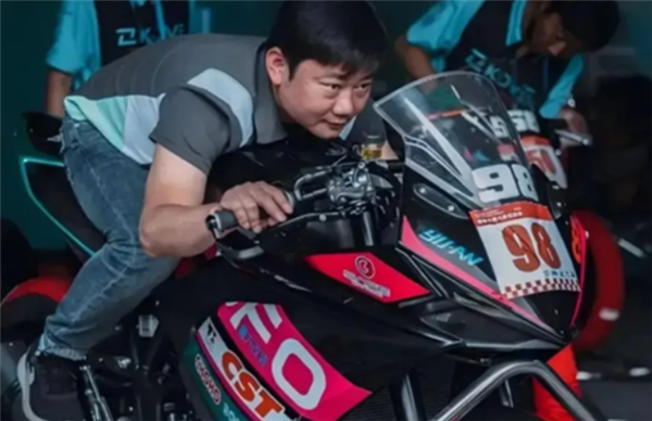 面试过薪资加20%起!张雪发视频急招工程师:年薪可达30万