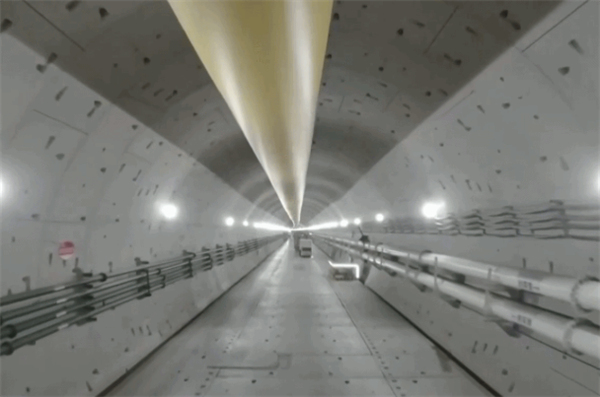 世界最深!我国海底高铁盾构隧道已掘进至水下113米