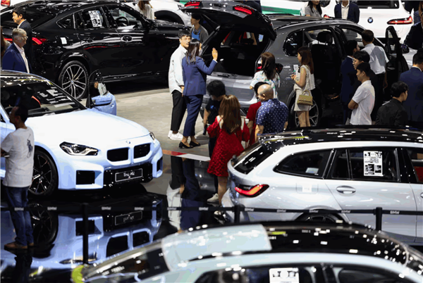 国产车在泰国车展杀疯了!订单量首超日系车比亚迪超越丰田夺冠