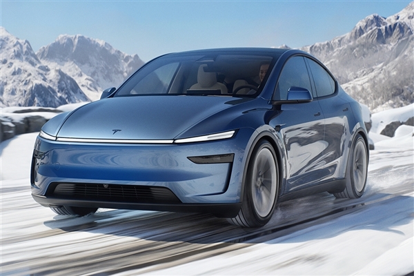 特斯拉FSDV14.3版本推送:核心底层重构反应速度提升20%