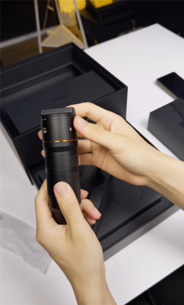 OPPOFindX9Ultra哈苏专业影像配件套装开箱仪式感拉满