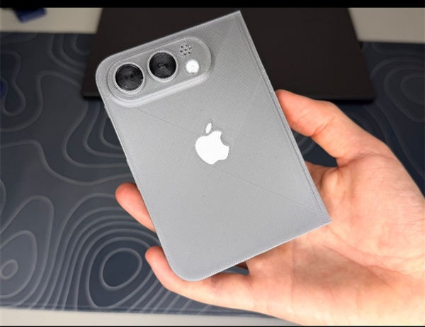 苹果首款折叠屏外观实锤!iPhoneFold最终版设计揭晓:再无悬念