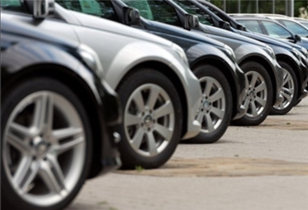 只换不修坑惨车主!张斌:千万新能源车迎脱保潮三电维保严重缺位