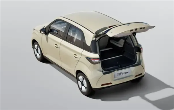 入门即高配!凯翼拾月max开启预售:权益价4.59万起