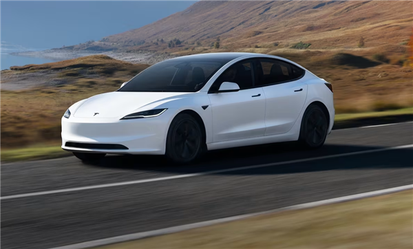 特斯拉在加拿大价格腰斩!Model3起售仅19.8万比中国还低