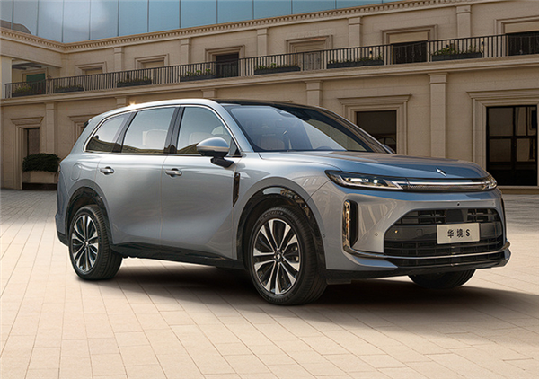 性价比最高的全尺寸SUV!宝骏华境S上市:标配华为智能、14.98万起
