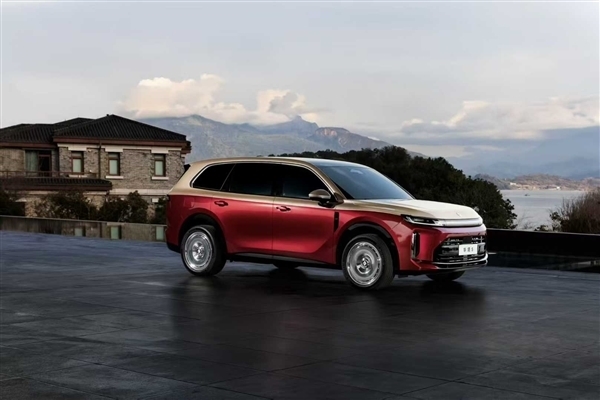 性价比最高的全尺寸SUV!宝骏华境S上市:标配华为智能、14.98万起