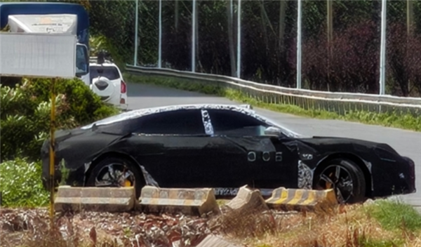 4款新车齐发!小米汽车2026产品矩阵曝光:增程SUV碾压同级
