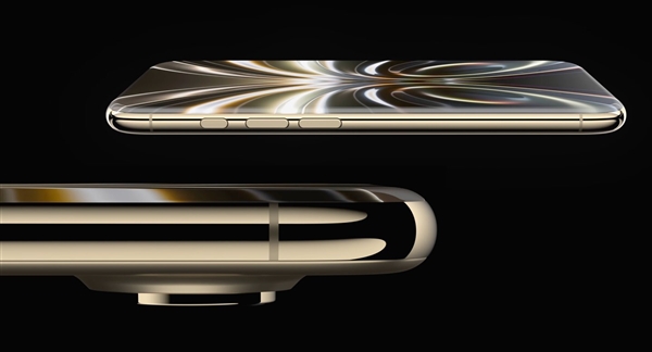 iPhone20原型机偷跑:无边框+四微曲屏外观史诗级革新